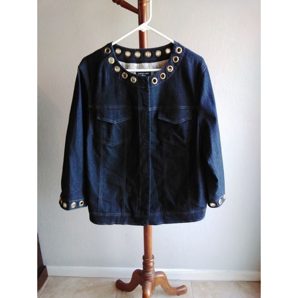 Focus 2000 Embellished Jean Jacket EUC - Picture 2 of 5